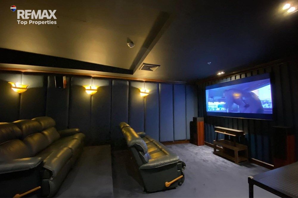 Penthouse Paradise: Patong’s Most Exclusive Ocean-View Residence! 7