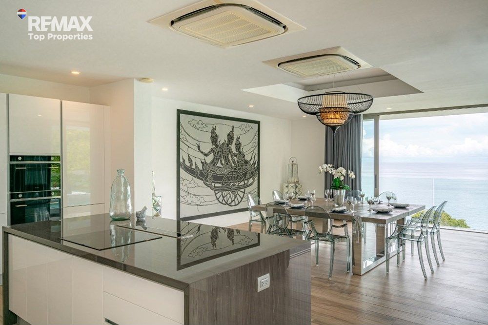 Luxury Oceanfront Sunset Views 12