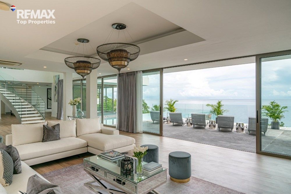 Luxury Oceanfront Sunset Views 5