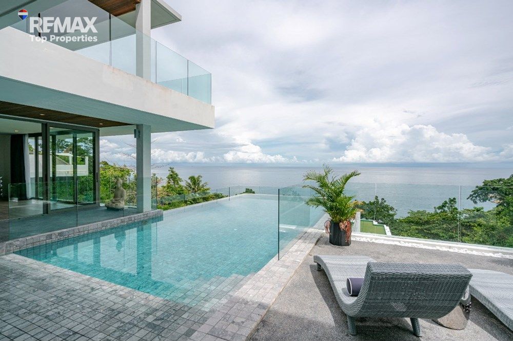 Luxury Oceanfront Sunset Views 7