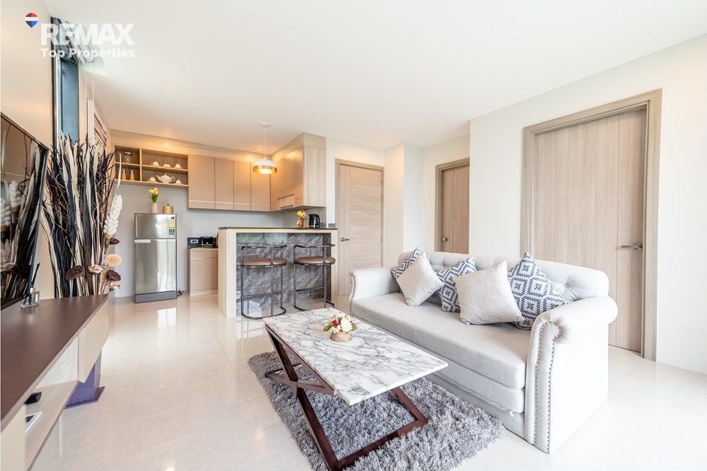 Seaview Condo,Low Price,Patong Beach,,fully furnished 2