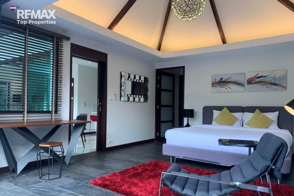 Rawai beach Naiharn beach, Pool Villa,ISP School, 2