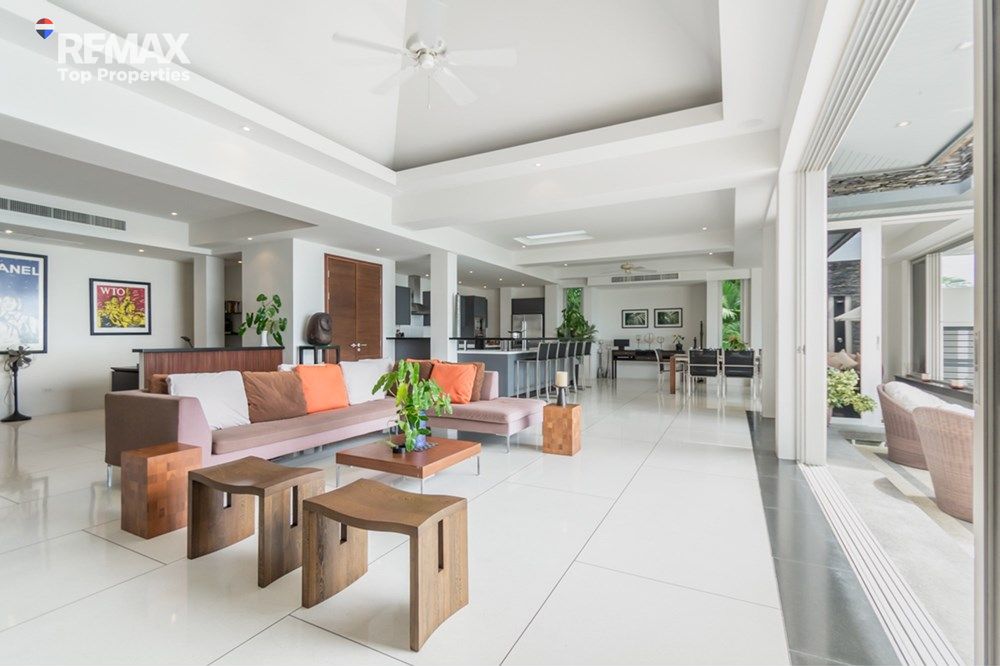 Seaview villa. Layan beach,high ROI 15