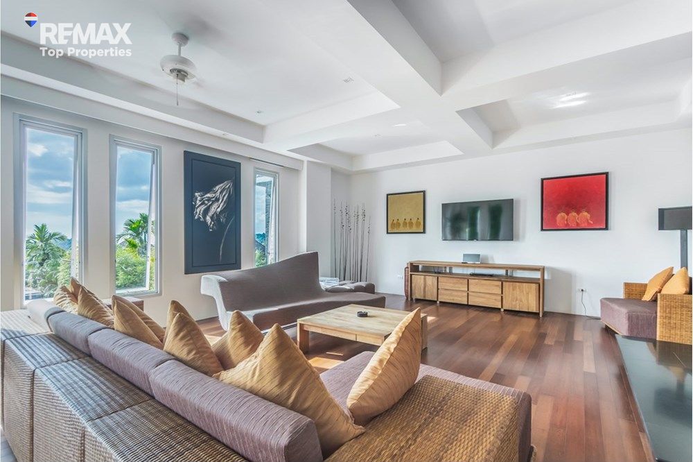 Seaview villa. Layan beach,high ROI 22