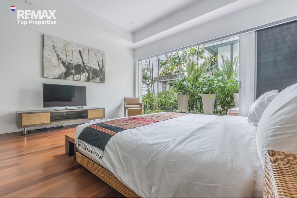 Seaview villa. Layan beach,high ROI 42