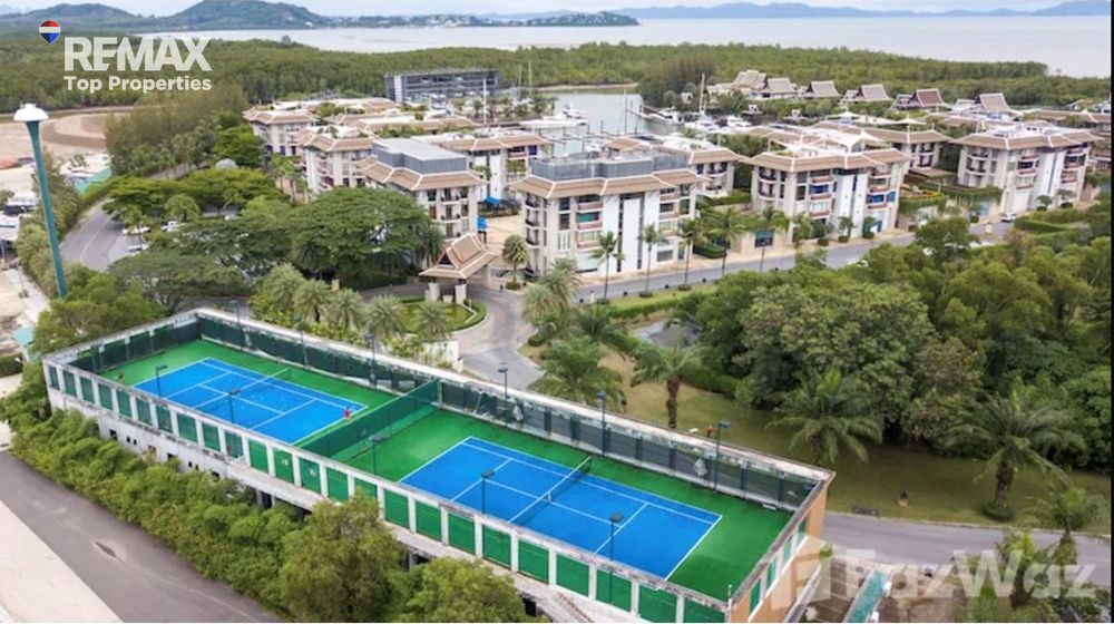 2Bed Waterfront Condo, Royal Phuket Marina 15
