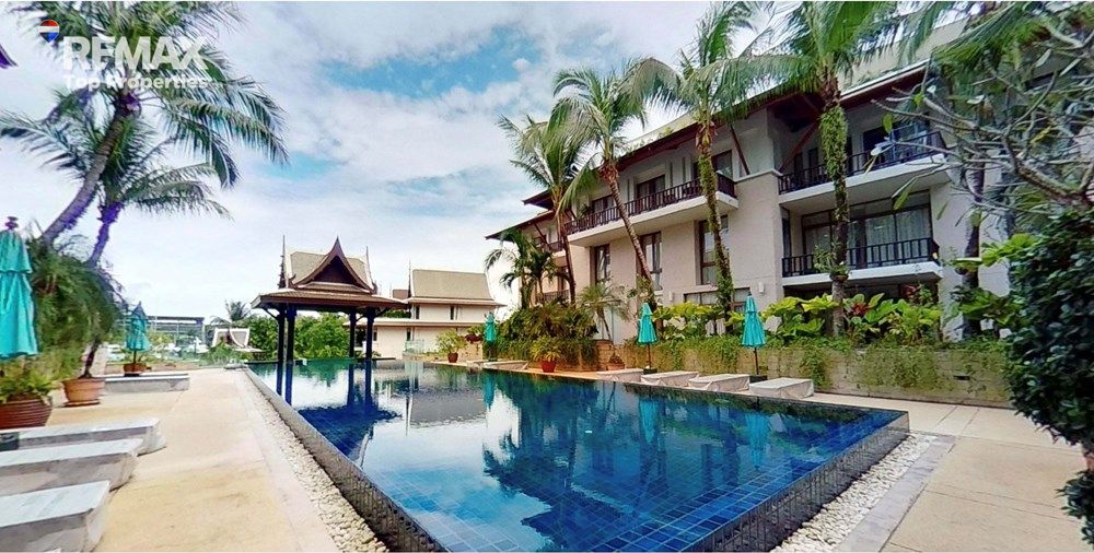 2Bed Waterfront Condo, Royal Phuket Marina 17