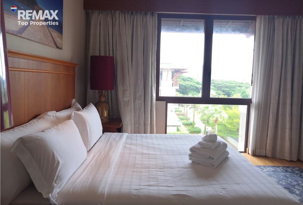 2Bed Waterfront Condo, Royal Phuket Marina 5