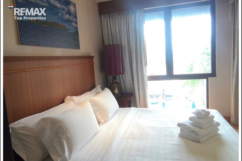 2Bed Waterfront Condo, Royal Phuket Marina 8