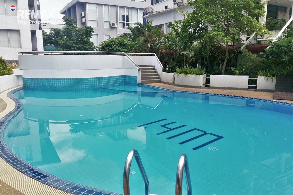 Patong Tower Condo for Rent on Bangla Road, Phuket 18