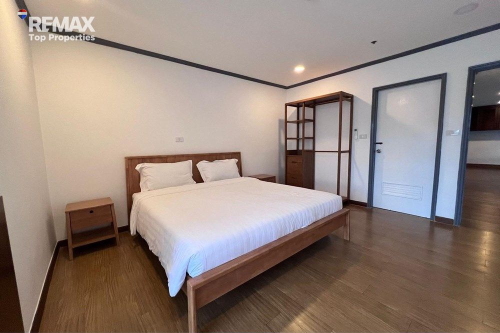 Patong Tower Condo for Rent on Bangla Road, Phuket 2