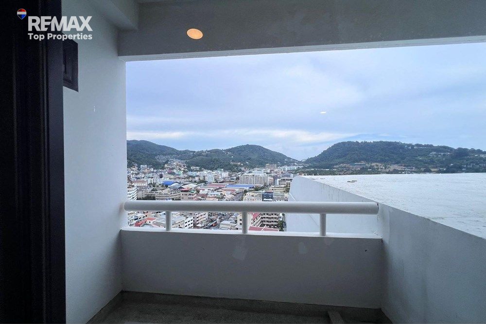Patong Tower Condo for Rent on Bangla Road, Phuket 5