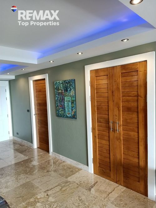 Seaview Condo for Sale in Cape Panwa - Oceanfront Living 12