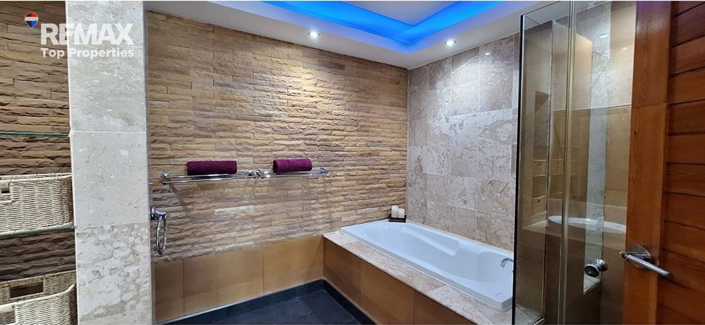 Seaview Condo for Sale in Cape Panwa - Oceanfront Living 14