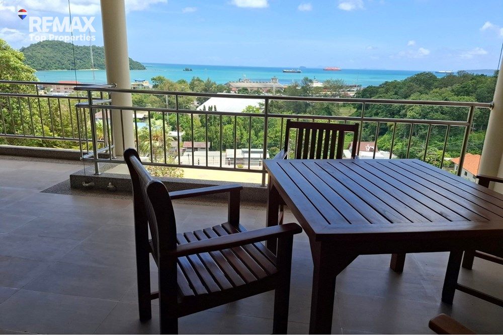Seaview Condo for Sale in Cape Panwa - Oceanfront Living 5
