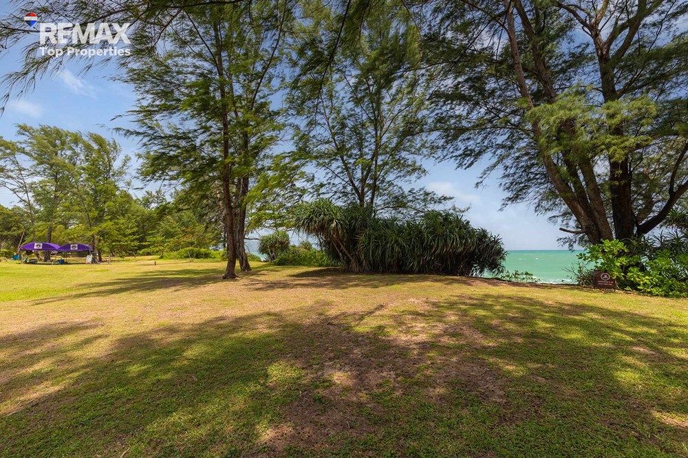 Beach Front Penthouse for Sale at MaiKhao Beach, Phuket, Thailand 26