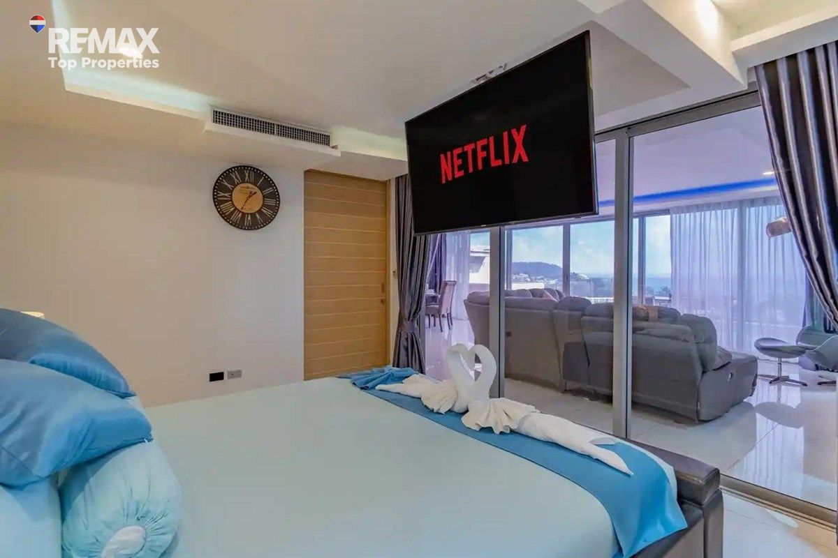 Sunset Penthouse in Kata | Airbnb Ready | Incredible Value 17