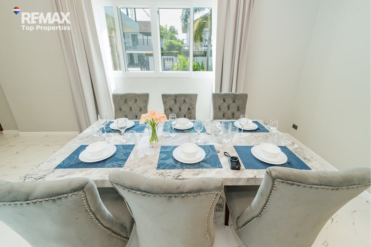 Two Level Villa with Private Pool Near Golf Course in Baan Suan Lochpalm, BISP 39