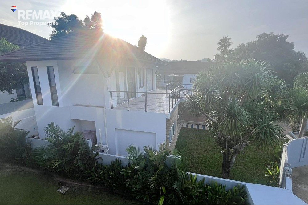 Two Level Villa with Private Pool Near Golf Course in Baan Suan Lochpalm, BISP 9