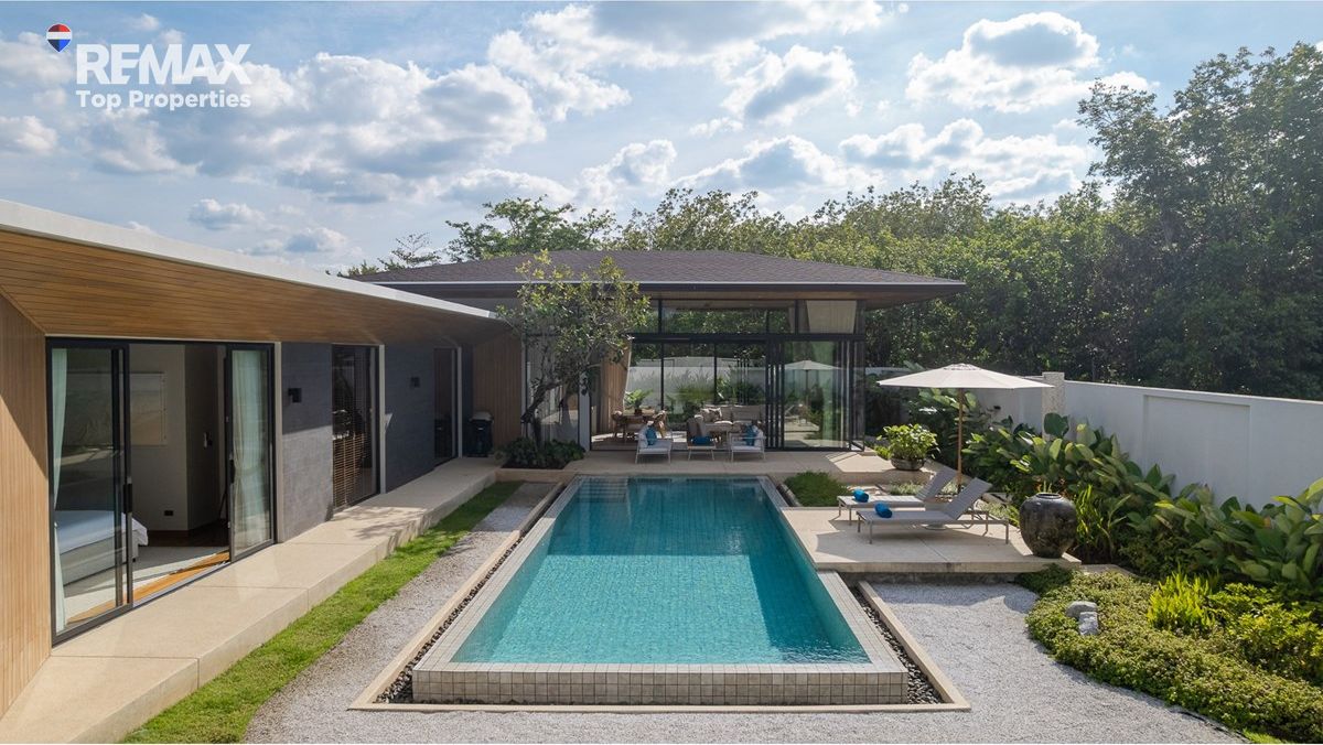 Luxury Living in Phuket, New Botanica Zen Villa 11