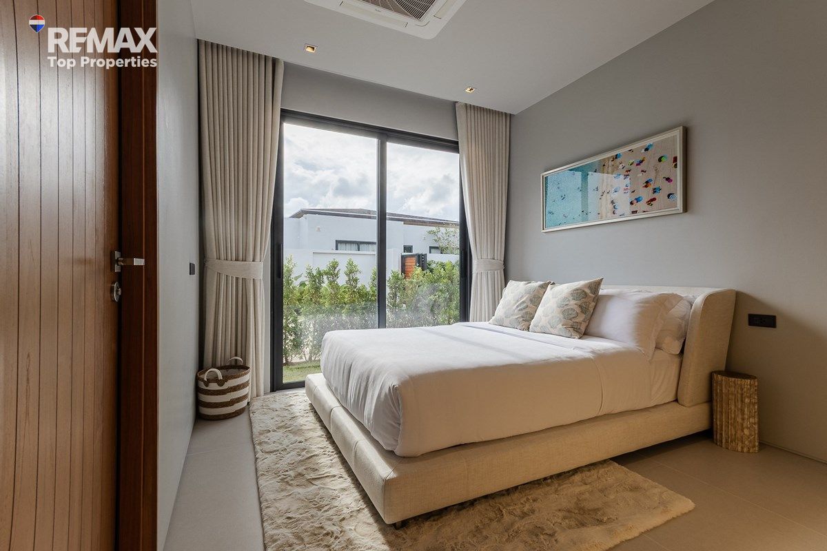 Luxury Living in Phuket, New Botanica Zen Villa 8