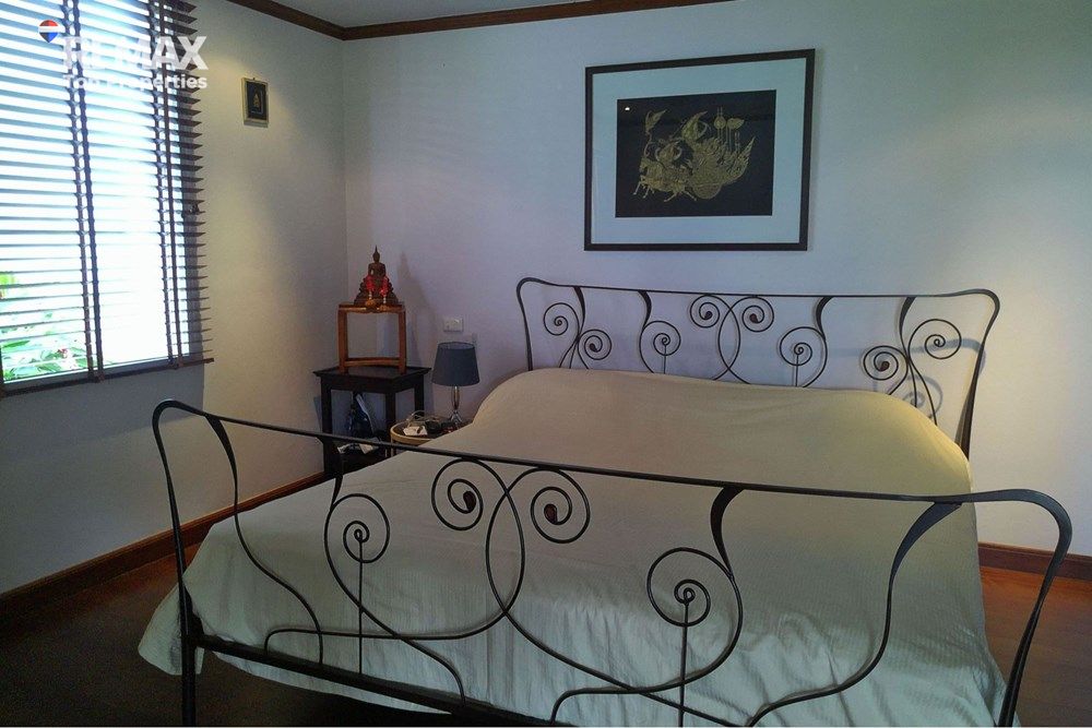 PATONG,KALIM, LUXURY SEA VIEW VILLA FOR SALE 17
