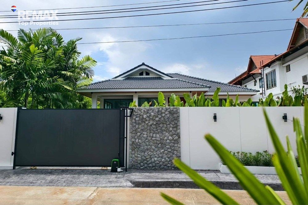 Pool Villa Chalong, BCIS, Oak Meadow 2