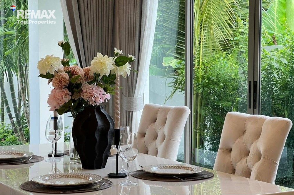 Pool Villa Chalong, BCIS, Oak Meadow 20