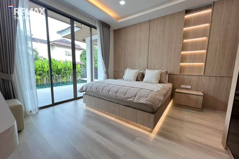 Pool Villa Chalong, BCIS, Oak Meadow 21