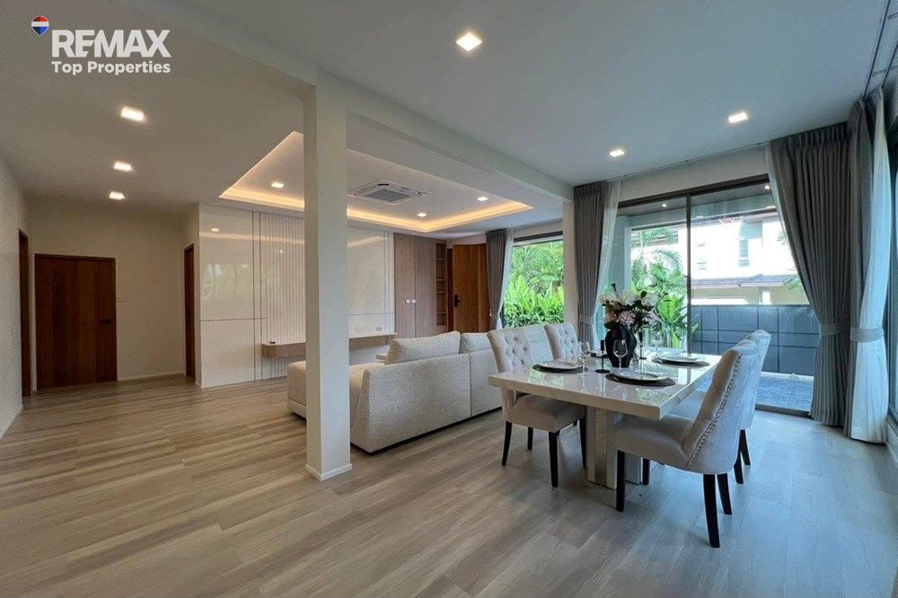 Pool Villa Chalong, BCIS, Oak Meadow 4