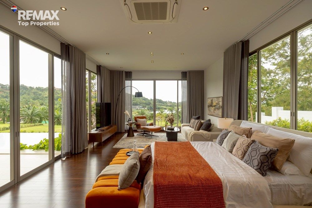 Golf Course Pool Villa Phuket – The Pano LochPalm 9