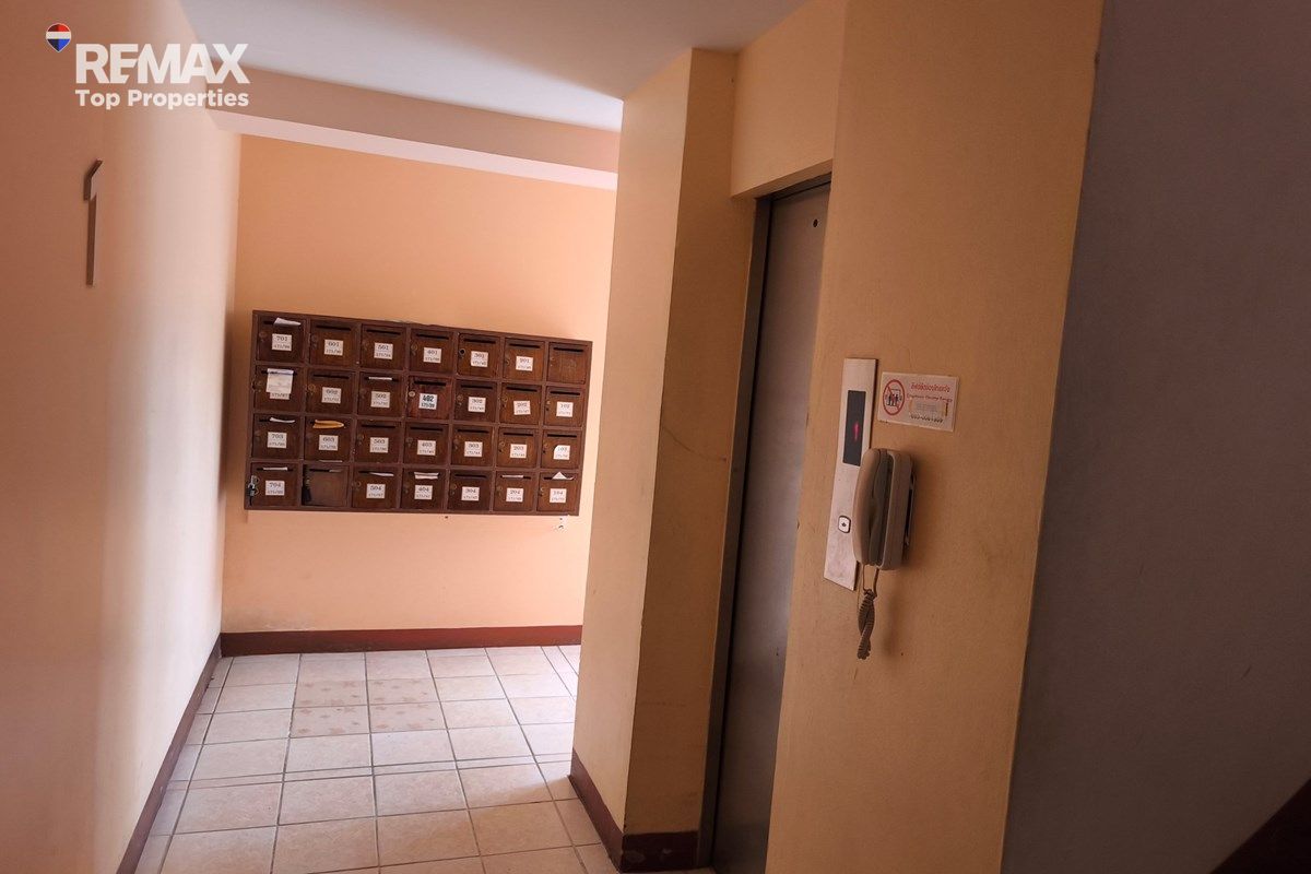2-bedroom-condominium-in-palm-spring-patong-9265-sqm-foreign-quota-available-920081001-1512 4