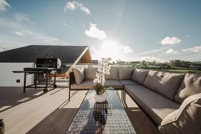luxurious-villa-at-the-ozone-campus-uwc-thailand-with-bluetree-and-laguna-views-920081021-116