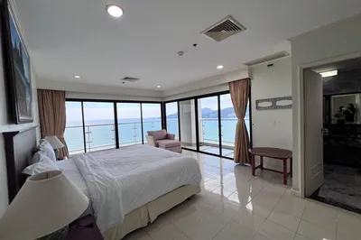 patong-tower-for-rent-bangla-road-phuket-thailand-920081021-137