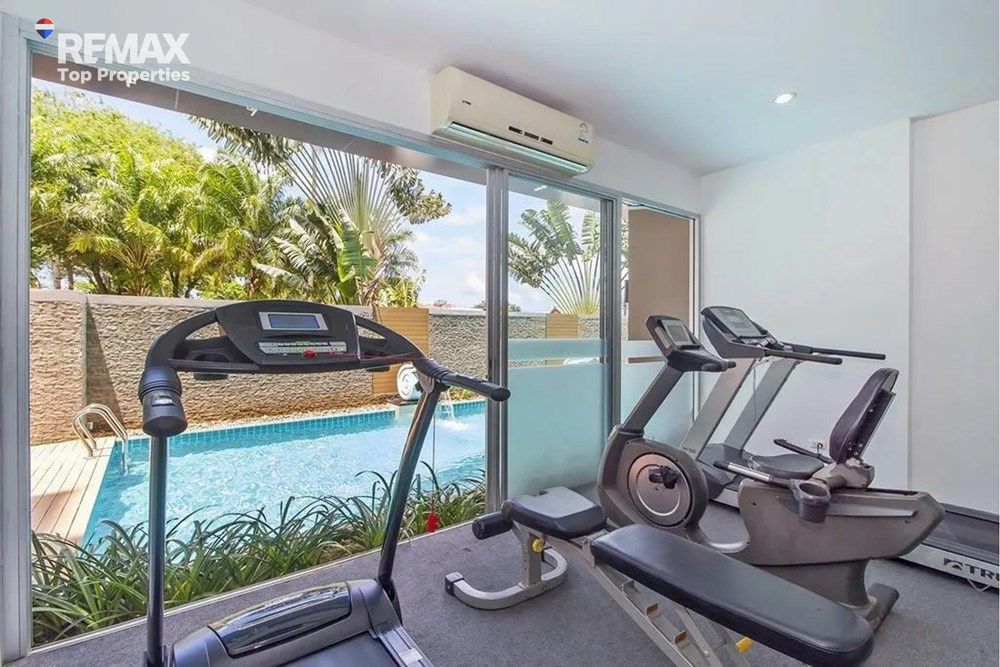 Modern Renovated Condo for Sale Near Karon Beach, Phuket 14