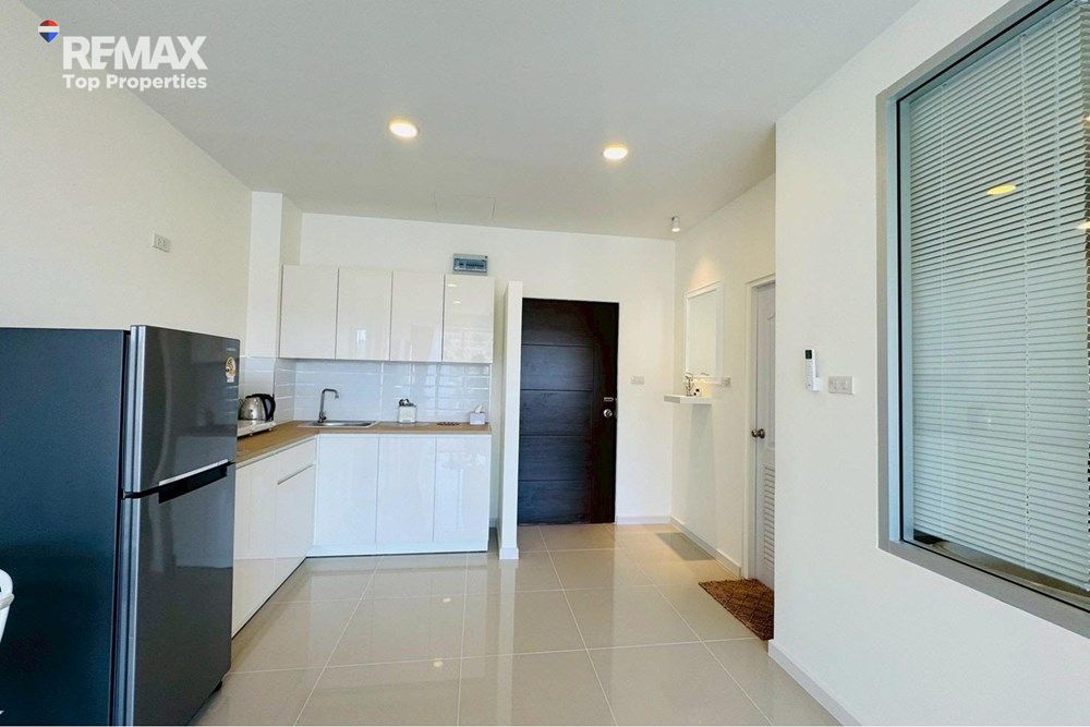 Modern Renovated Condo for Sale Near Karon Beach, Phuket 8