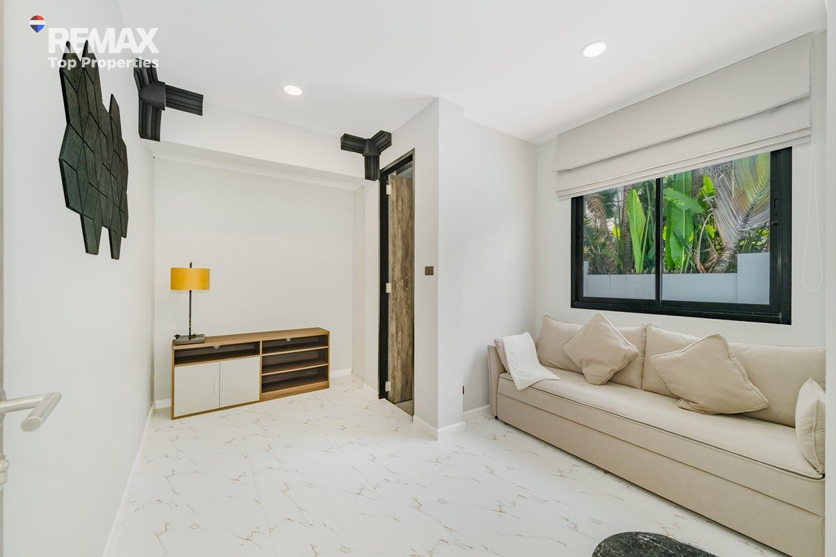 Private pool villa near golf course, Baan Suan Lochpalm,BISP 14