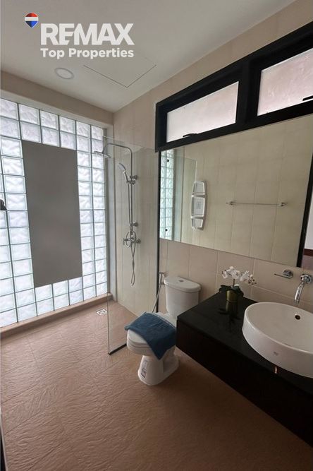 Private pool villa near golf course, Baan Suan Lochpalm,BISP 18