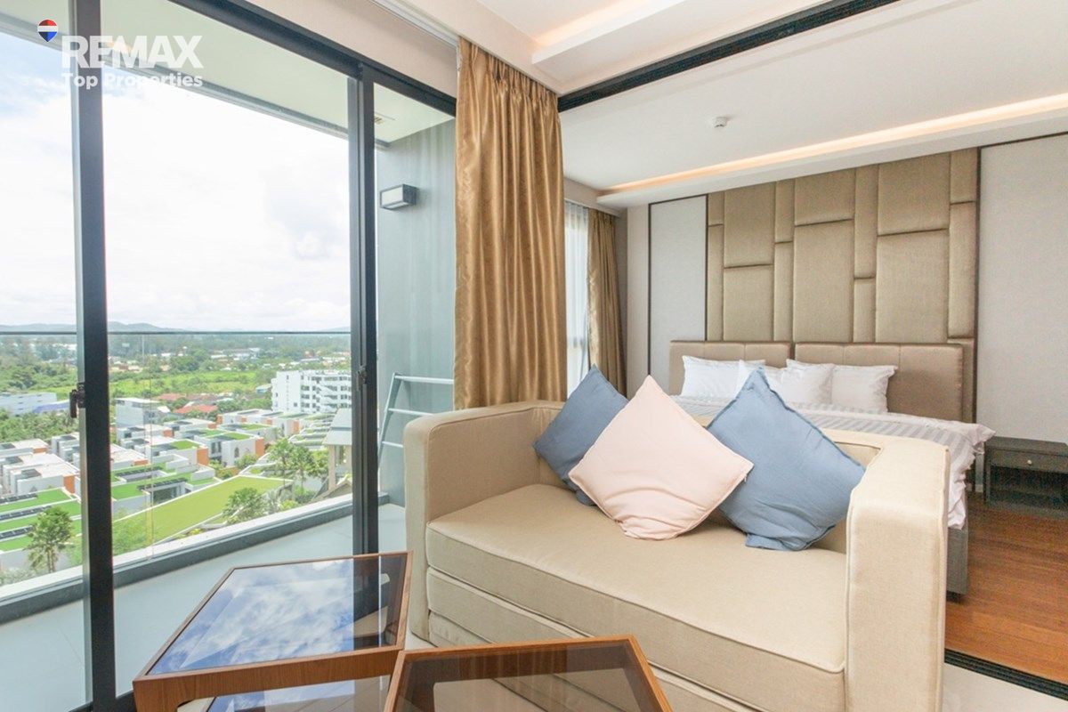 Phuket Property for Sale – Sea View Condo at Surin Beach 2