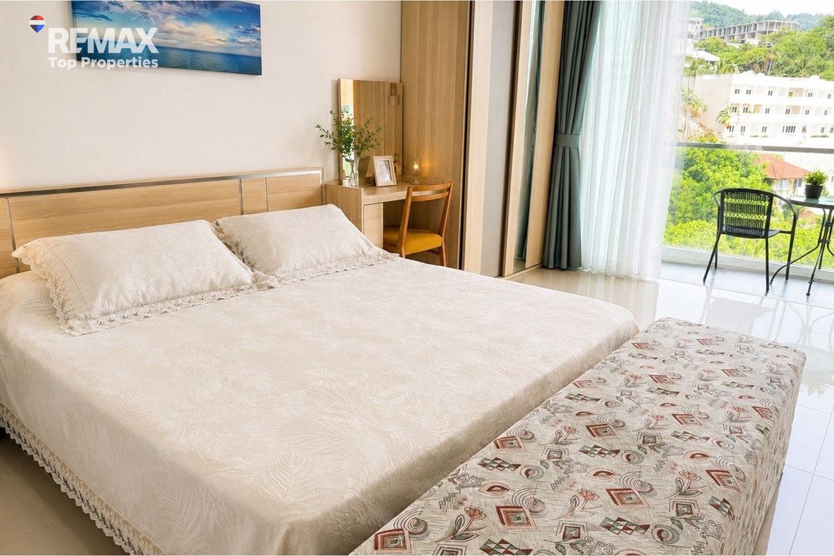 modern-condo-for-sale-steps-from-karon-beach-phuket-920081021-184 4