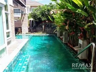 modern-house-with-pool-in-the-center-of-bophut-920121001-2167