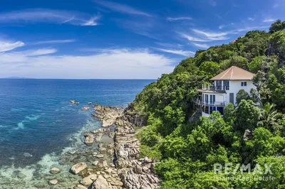 luxurious-beachfront-private-villa-in-koh-tao-investment-property-re001-2342