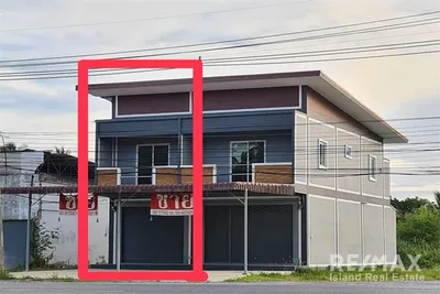 twin-house-for-sale-in-central-sichon-nakhon-si-thammarat-ideal-for-two-families-ak038-9e