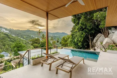 spacious-4-bedroom-duplex-in-chaweng-noi-family-living-re001-2900