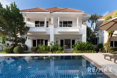 2-bedroom-townhouse-near-bangrak-beach-koh-samui-re001-2903