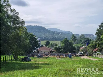 land-for-sale-beautiful-location-near-samui-airport-920121030-182