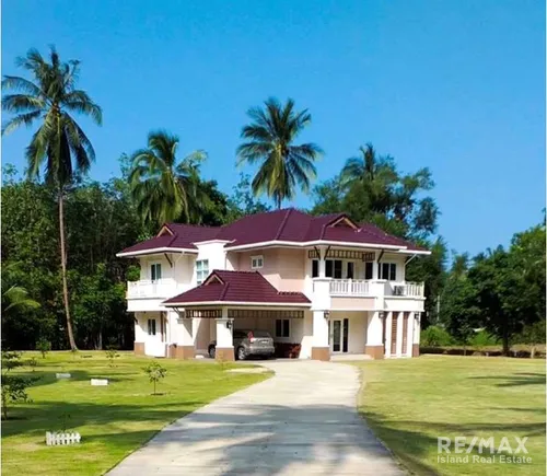 big-beautiful-single-house-in-large-piece-of-land-2-3-10-rai-in-khanom-ad030-203e