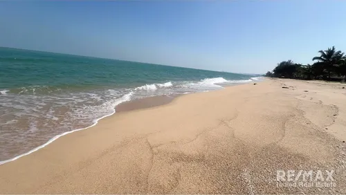 sichon-oceanfront-land-for-sale-in-nakhon-si-thammarat-ad030-225e