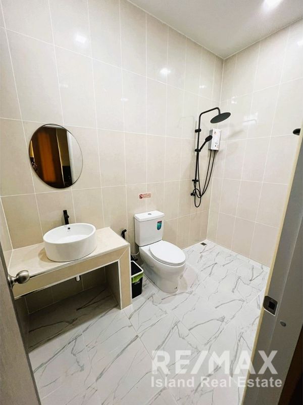  Image 7