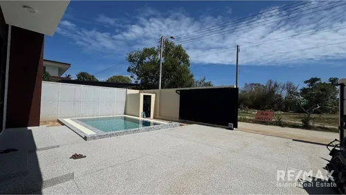 house-with-swimming-pool-at-maenam-at092-101